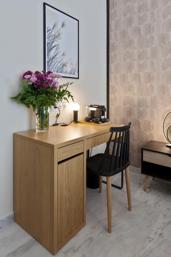 Trendy Hotel By Athens Prime Hotels Bagian luar foto